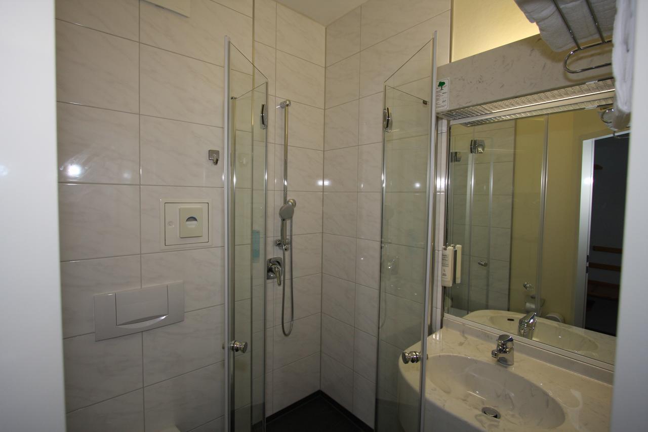Hotel Schofer 제센 외부 사진